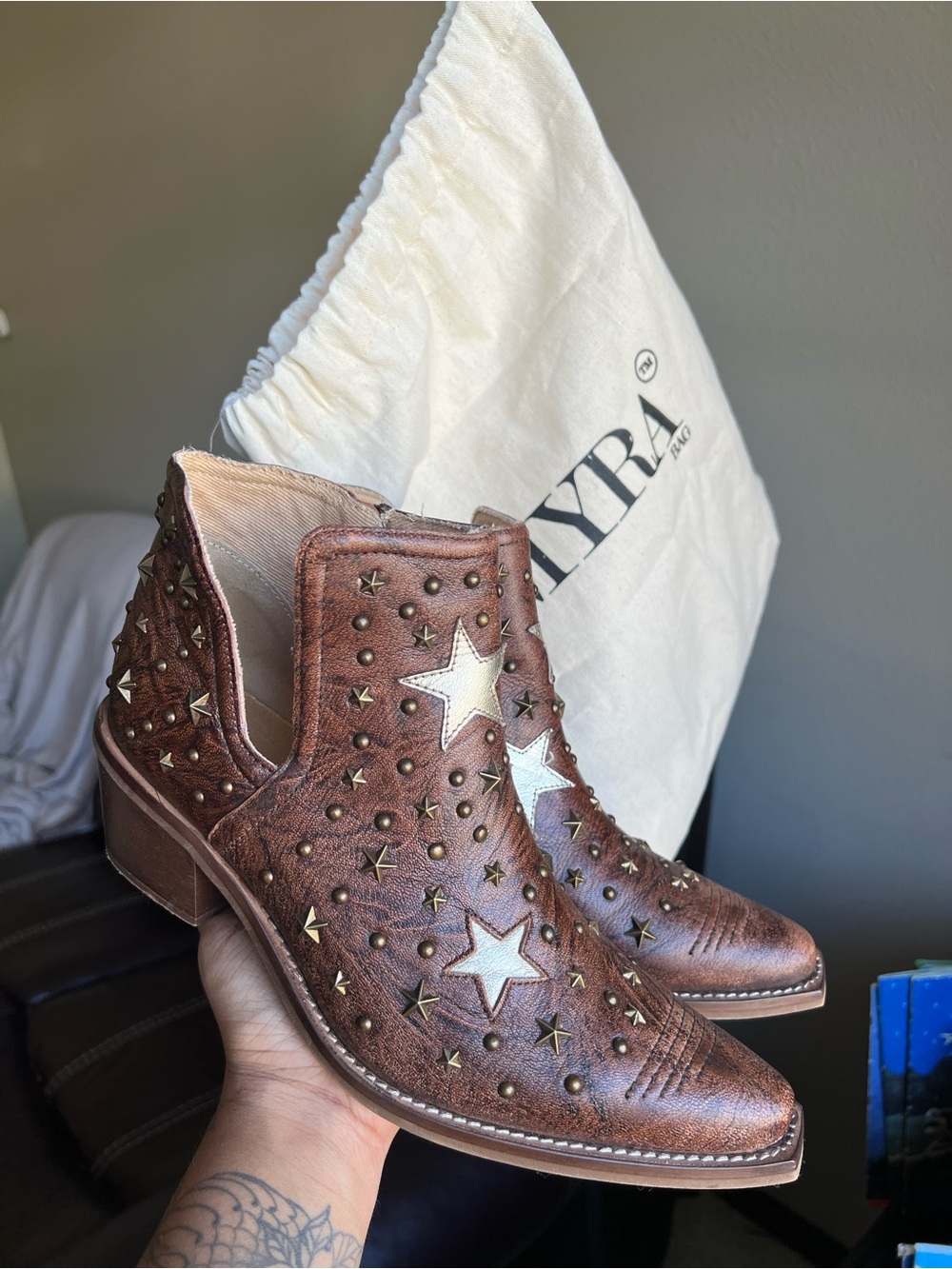 Myra boots size 9